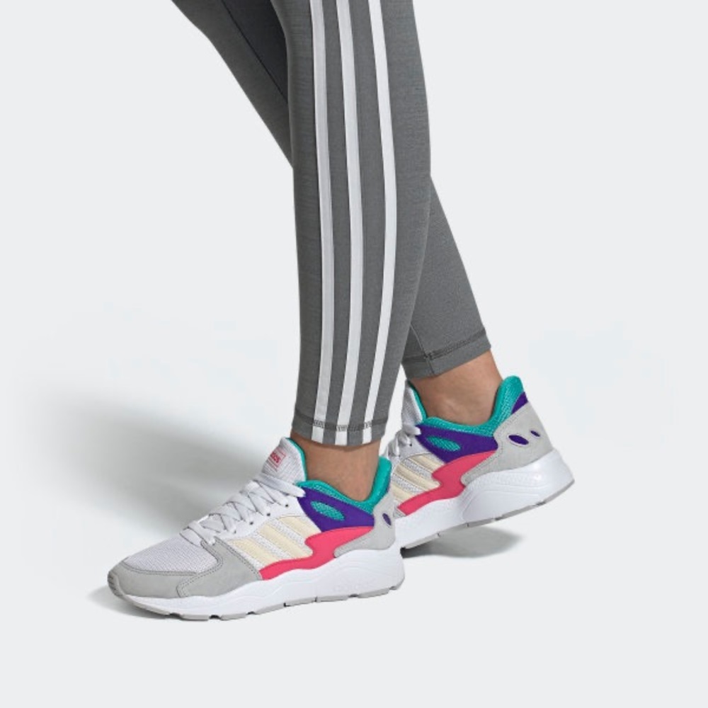Adidas chaos sneaker ON HOLD